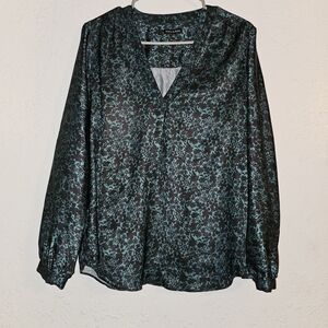Violets & Roses Black and Green Floral Blouse